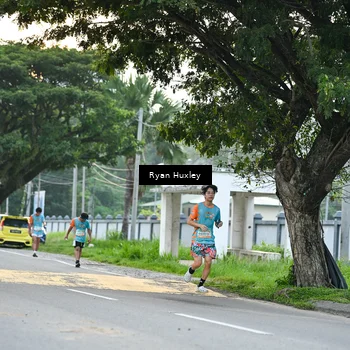Runner Photo 8232066