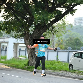 Runner Photo 8232098