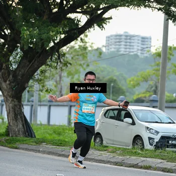 Runner Photo 8232102