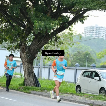 Runner Photo 8232106