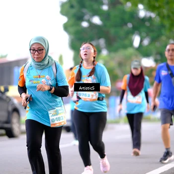 Runner Photo 8232123