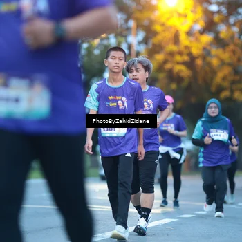Runner Photo 8232182