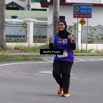 Runner Photo 8232255