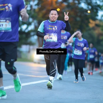 Runner Photo 8232268