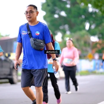 Runner Photo 8232311