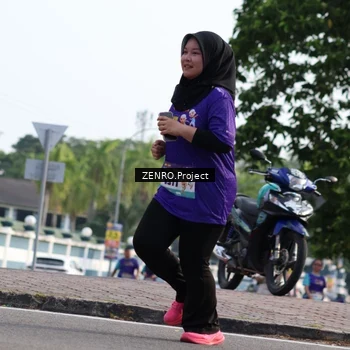 Runner Photo 8232337