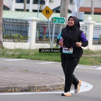 Runner Photo 8232378