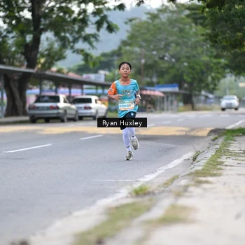 Runner Photo 8232384