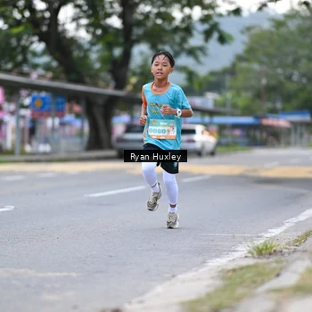 Runner Photo 8232393