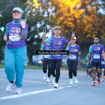 Runner Photo 8232395