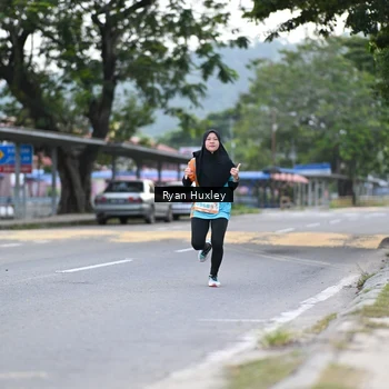 Runner Photo 8232398