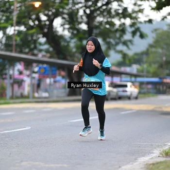 Runner Photo 8232410