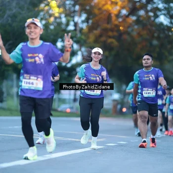 Runner Photo 8232419