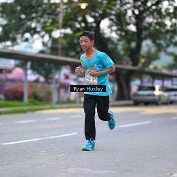 Runner Photo 8232430