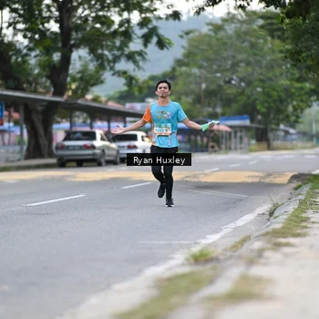 Runner Photo 8232432