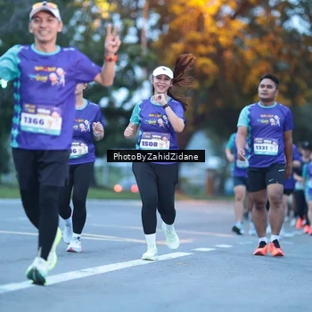 Runner Photo 8232438