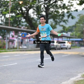 Runner Photo 8232445