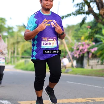 Runner Photo 8232446