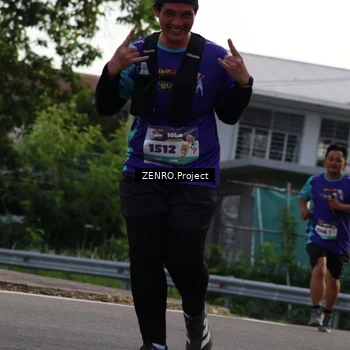 Runner Photo 8232473