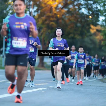 Runner Photo 8232491