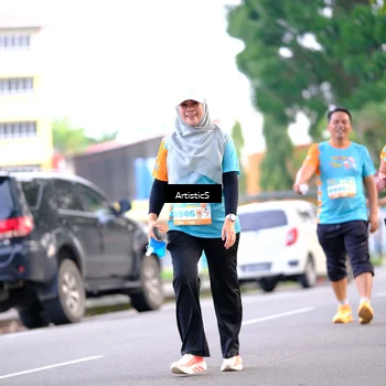 Runner Photo 8232496