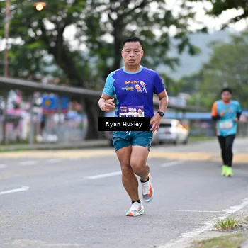 Runner Photo 8232521