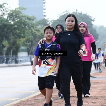Runner Photo 8232529