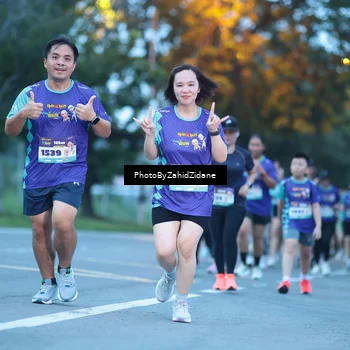 Runner Photo 8232532