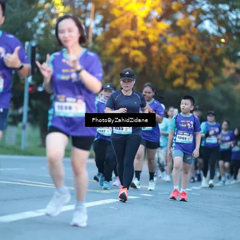 Runner Photo 8232540