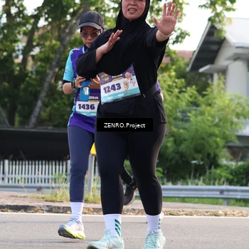 Runner Photo 8232574