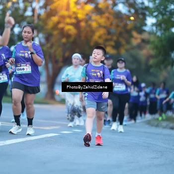 Runner Photo 8232589