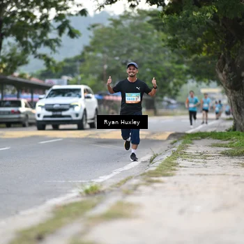 Runner Photo 8232595
