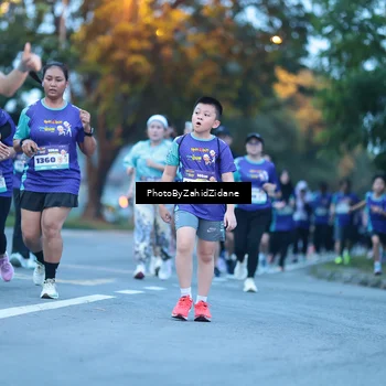 Runner Photo 8232596