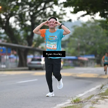 Runner Photo 8232612