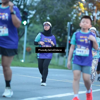 Runner Photo 8232645