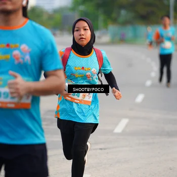 Runner Photo 8232654