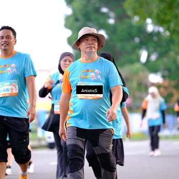 Runner Photo 8232663
