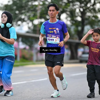 Runner Photo 8232686