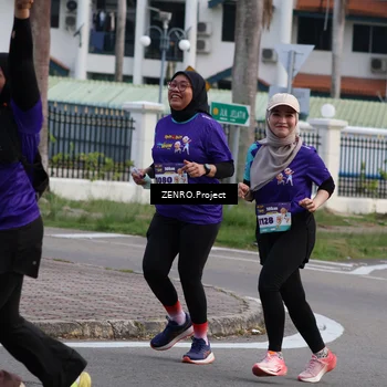 Runner Photo 8232697