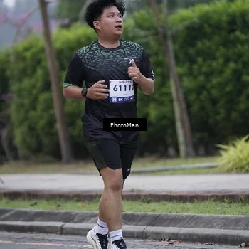 Runner Photo 8232698