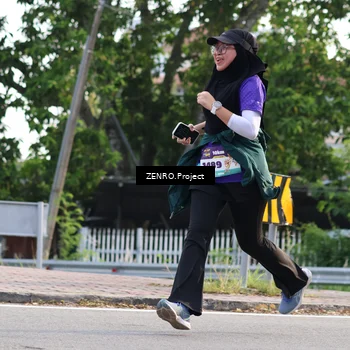Runner Photo 8232714