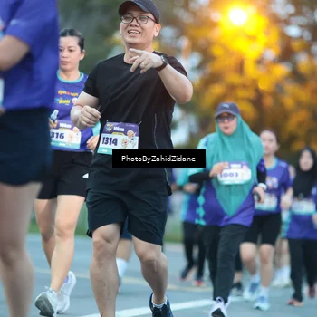 Runner Photo 8232725