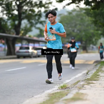 Runner Photo 8232765