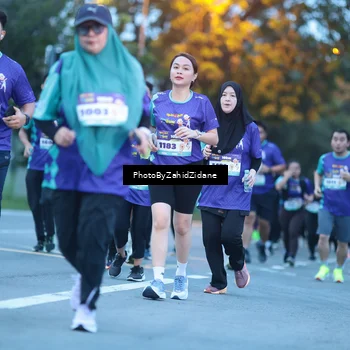 Runner Photo 8232774