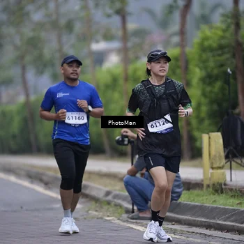Runner Photo 8232836