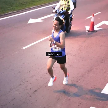 Runner Photo 8232847