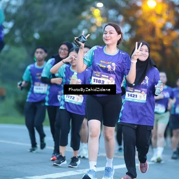 Runner Photo 8232849