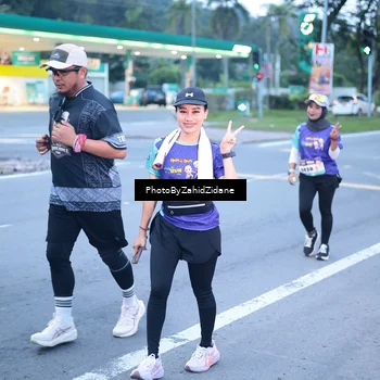 Runner Photo 8232850