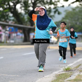 Runner Photo 8232858