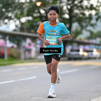 Runner Photo 8232870